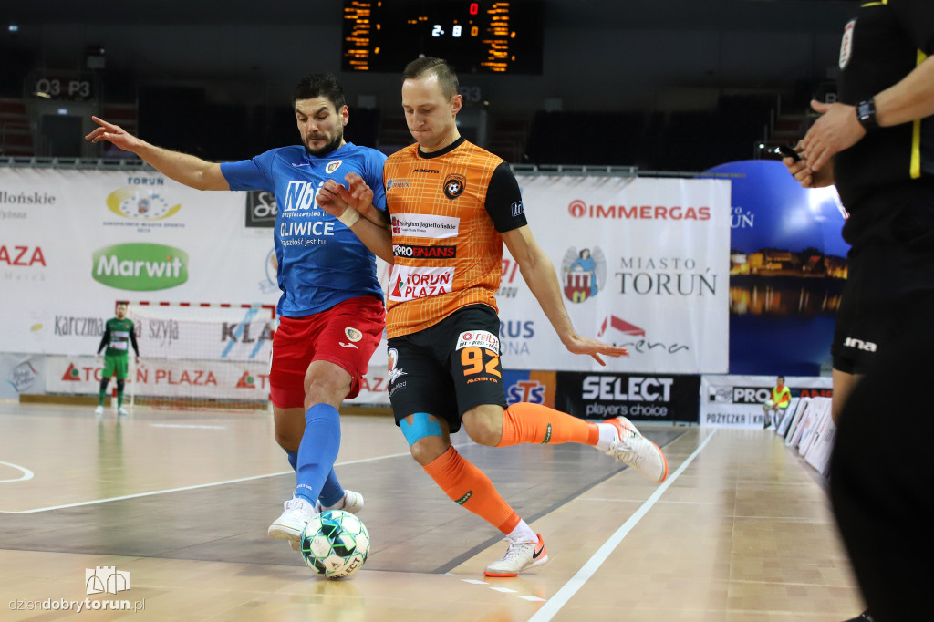FC Toruń 2:5 Piast Gliwice