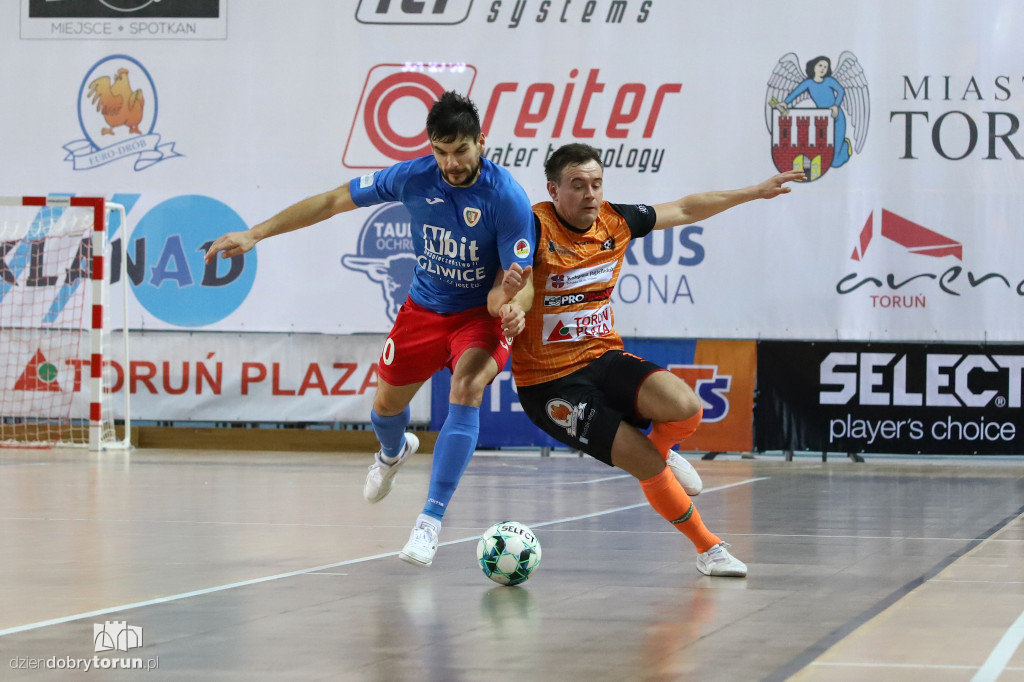 FC Toruń 2:5 Piast Gliwice