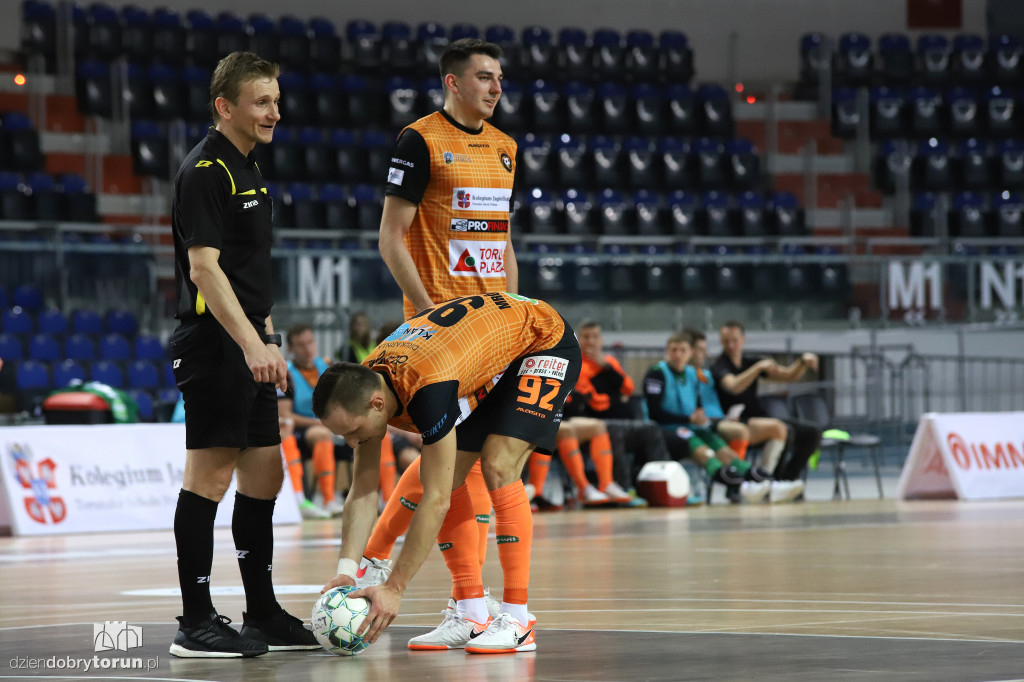 FC Toruń 2:5 Piast Gliwice