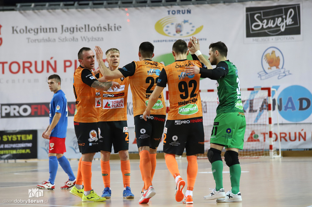 FC Toruń 2:5 Piast Gliwice