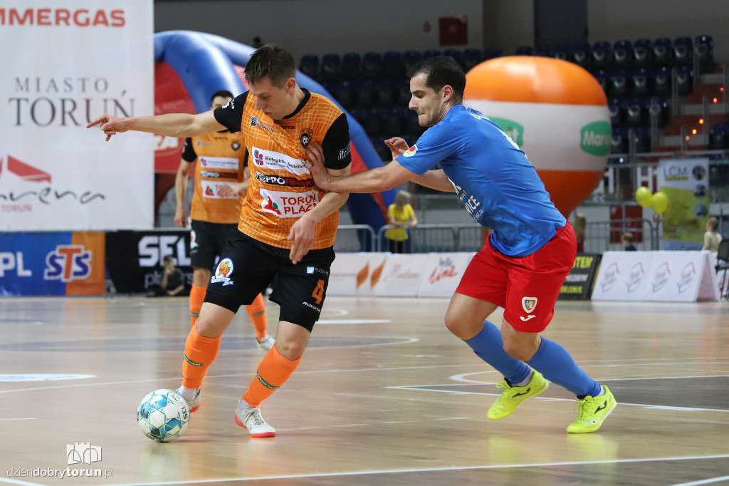 FC Toruń 2:5 Piast Gliwice