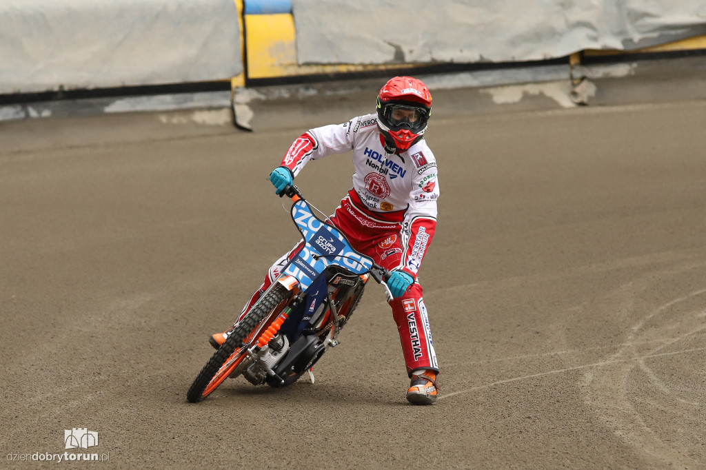 Pierwszy trening w tym sezonie na Motoarenie