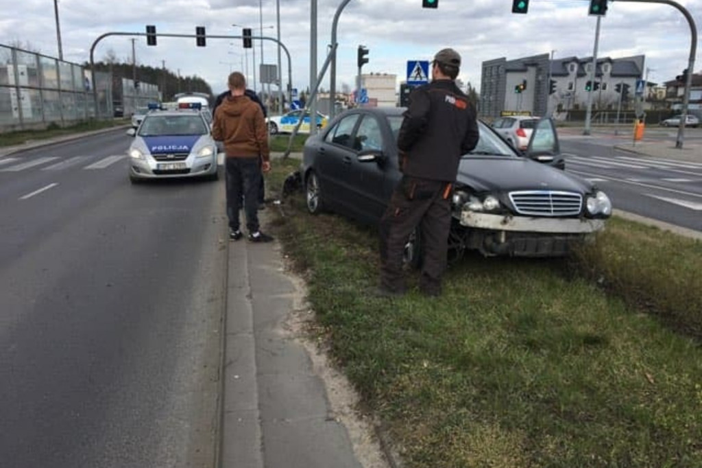 Toruń: zderzenie dwóch aut