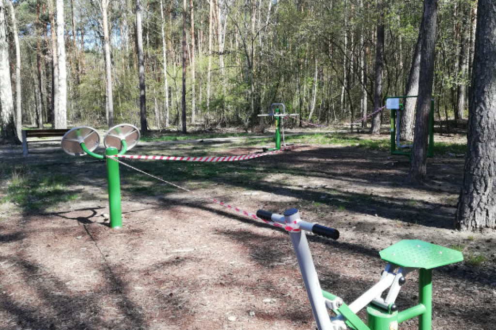 Siłownie zewnętrzne wciąż zamknięte