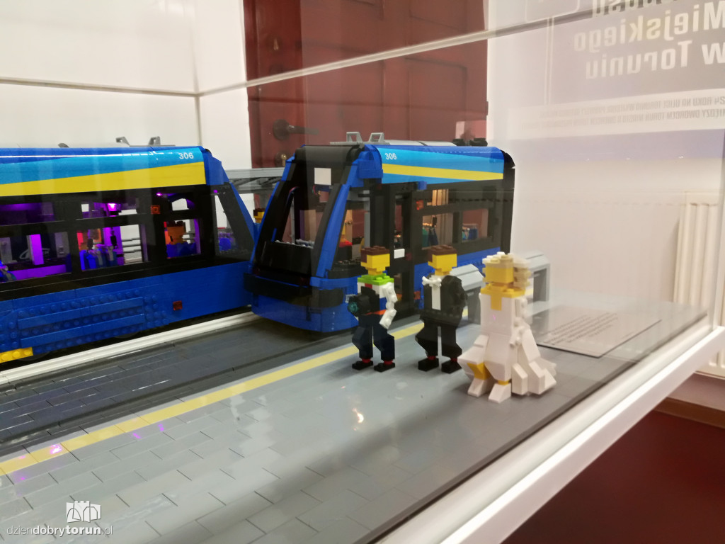 Toruński tramwaj z  klocków LEGO