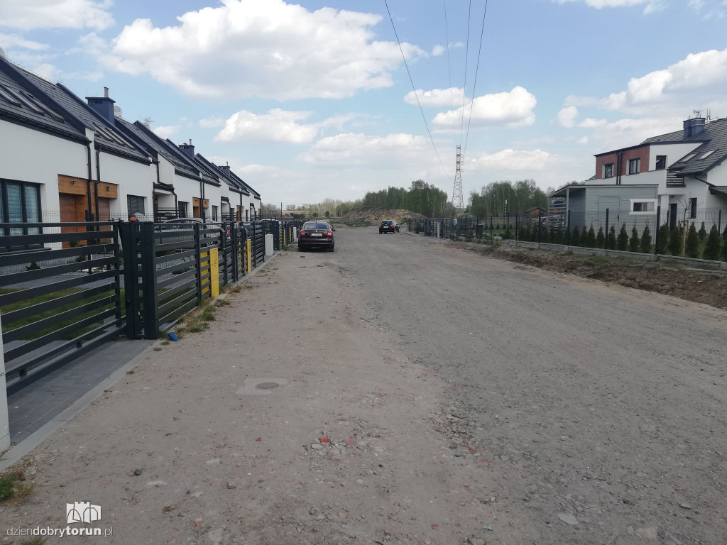 Ul. Zielonogórska po opadach deszczu