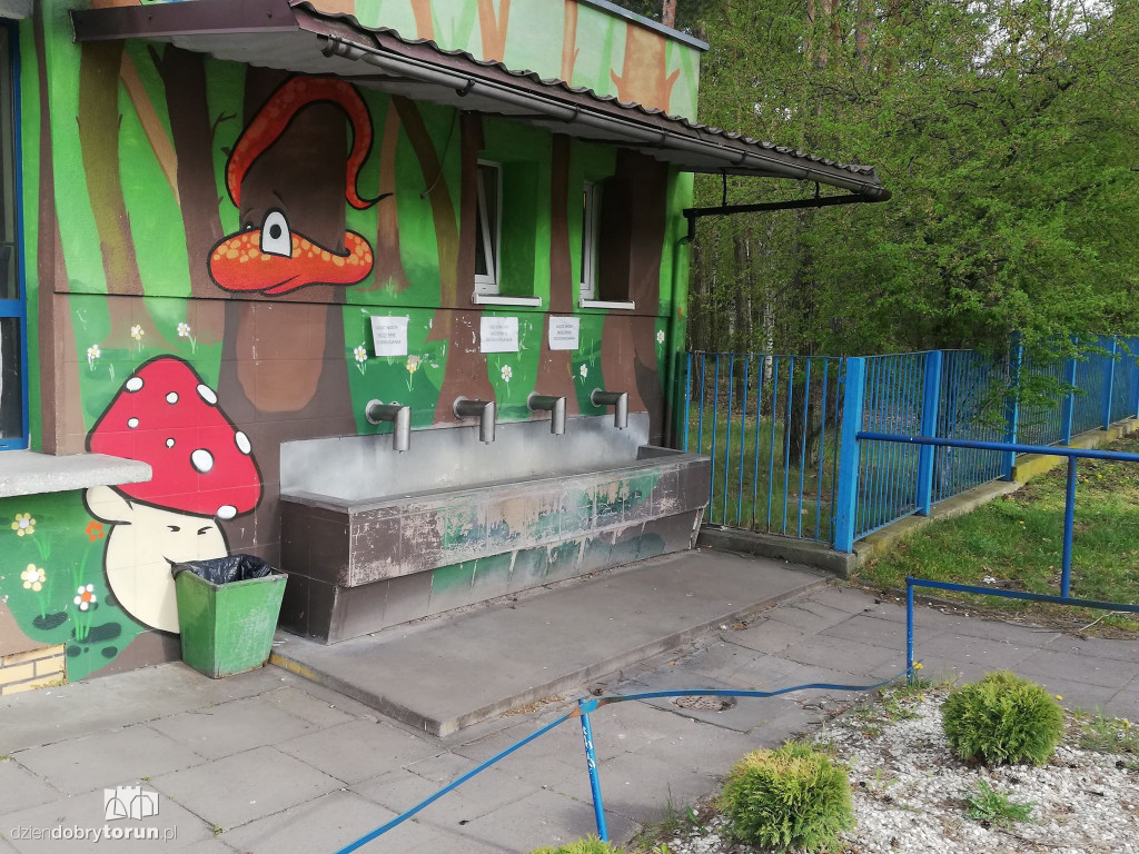 Źródełko wody kredowej zamknięte