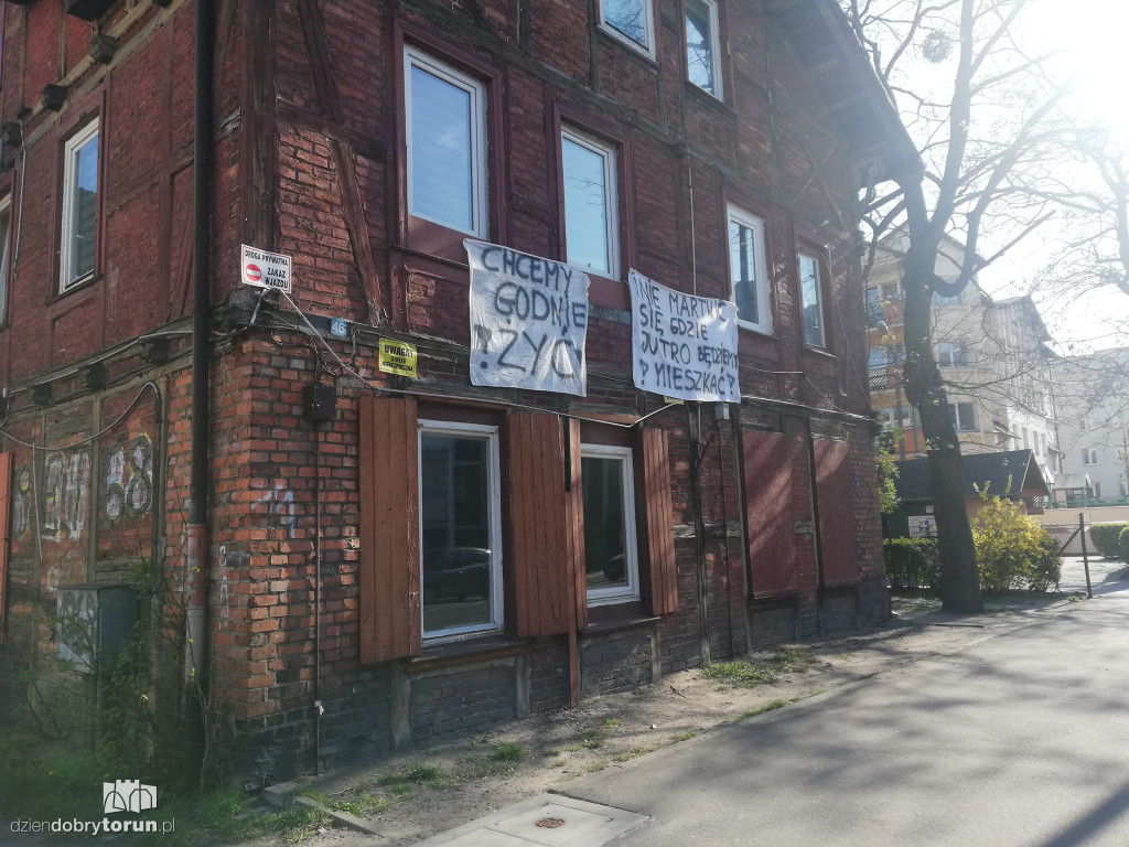 Protest mieszkańców z ul. Antczaka 46