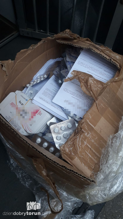 Policjanci zabezpieczyli zabronione środki