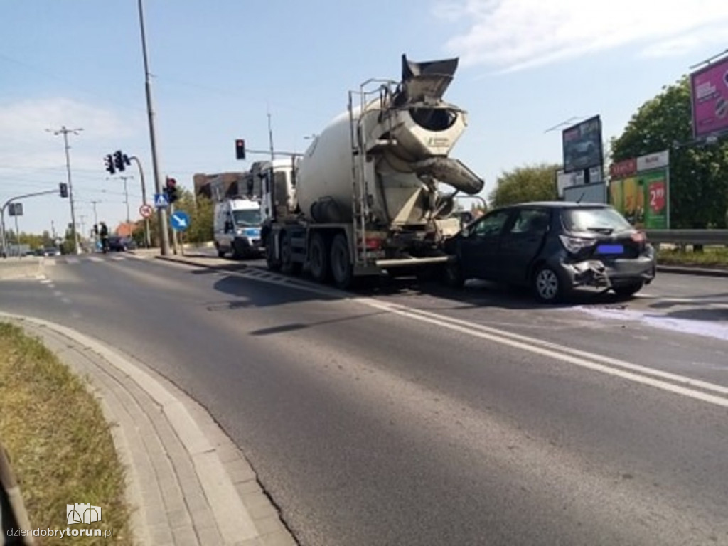 Groźne zderzenie przy Żółkiewskiego