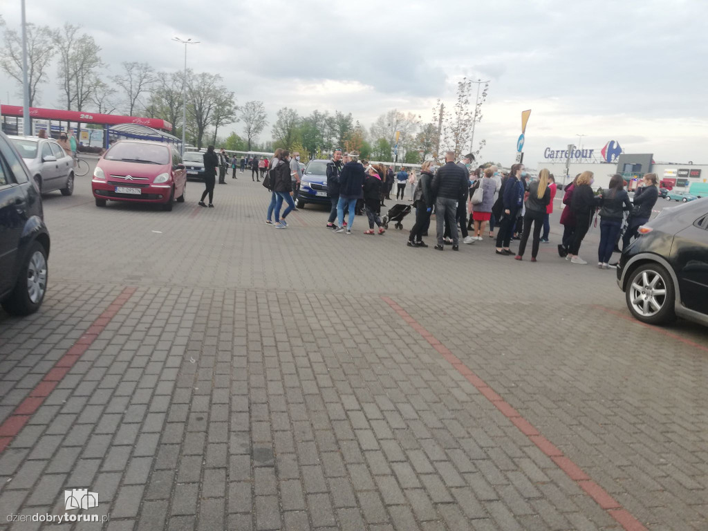 Toruń: ewakuacja w centrum handlowym