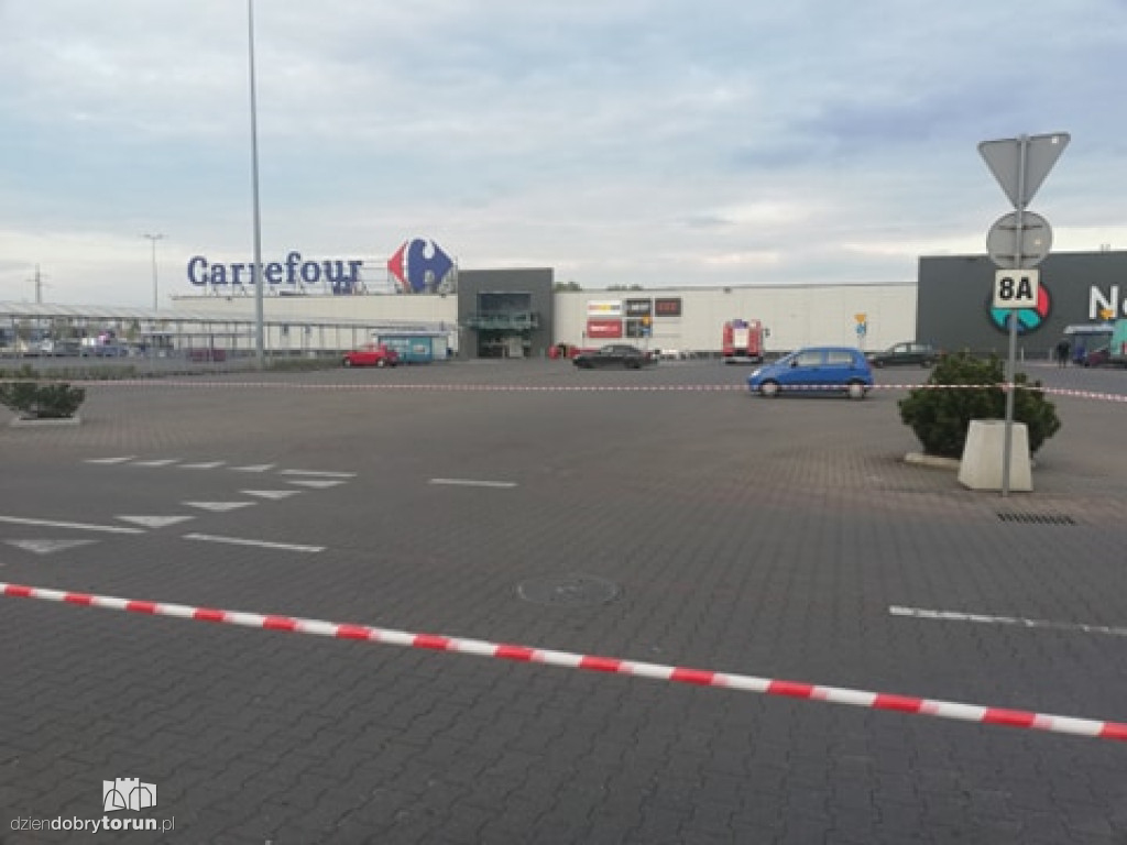 Toruń: ewakuacja w centrum handlowym