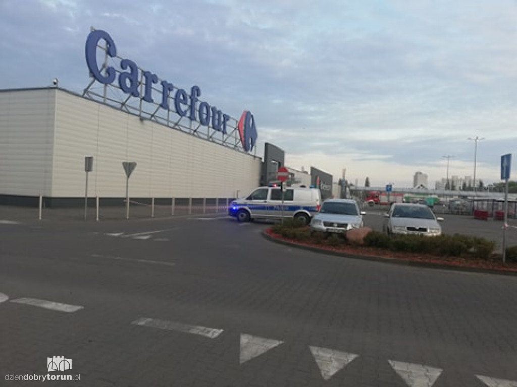 Toruń: ewakuacja w centrum handlowym