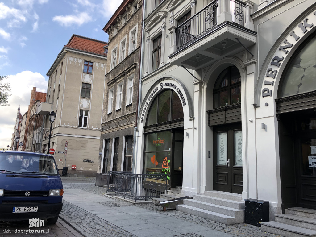 Kolejny lokal na starówce zamknięty