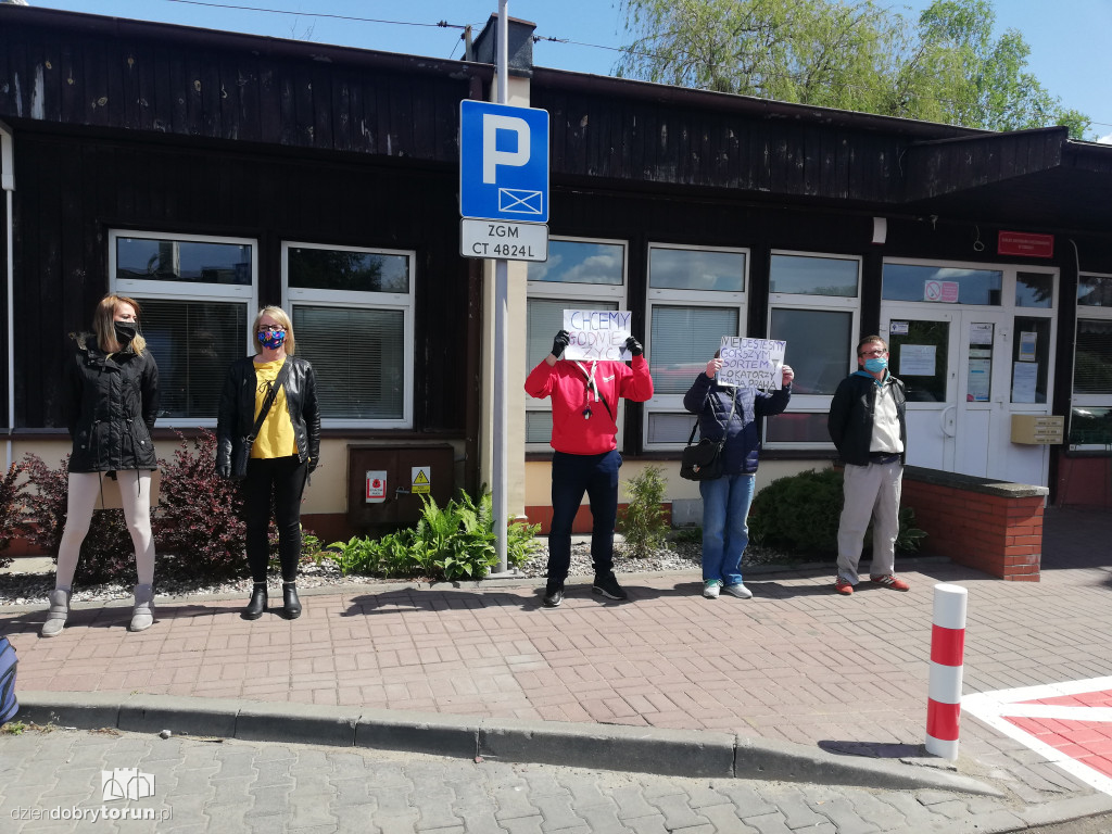 Protest mieszkańców z ul. Antczaka 46