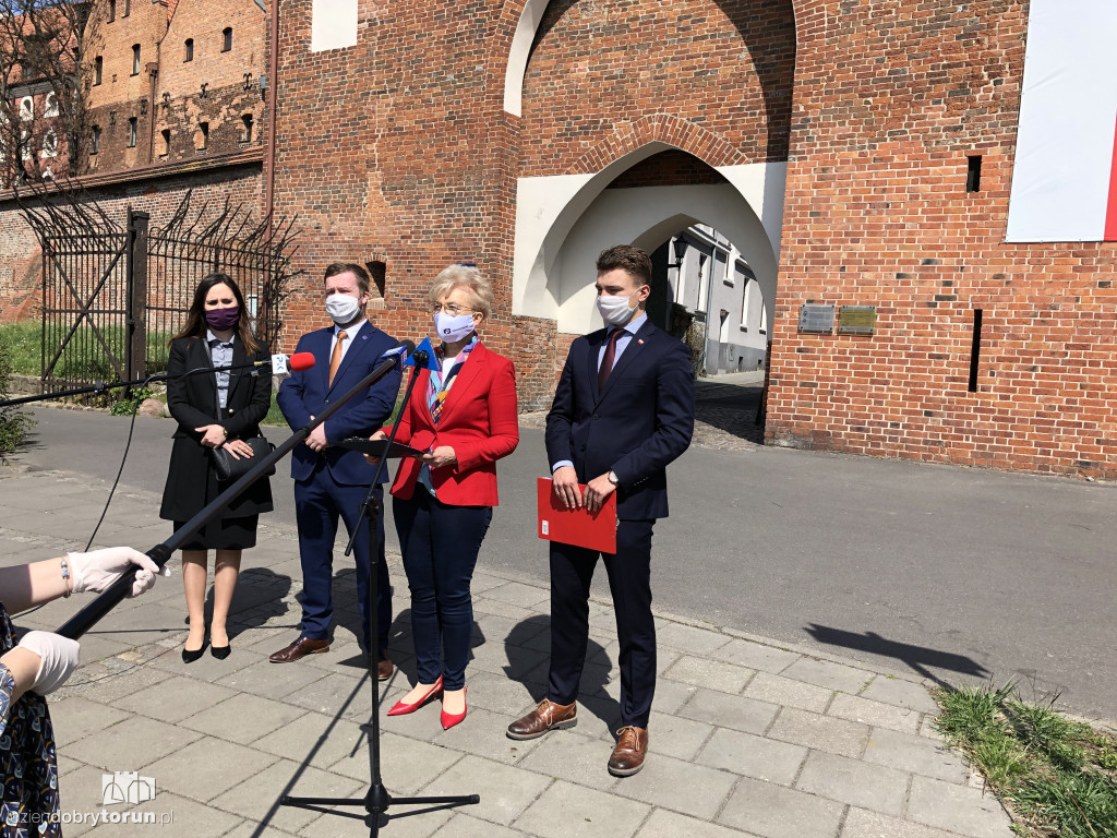 Konferencja prasowa posłanki Iwony Michałek