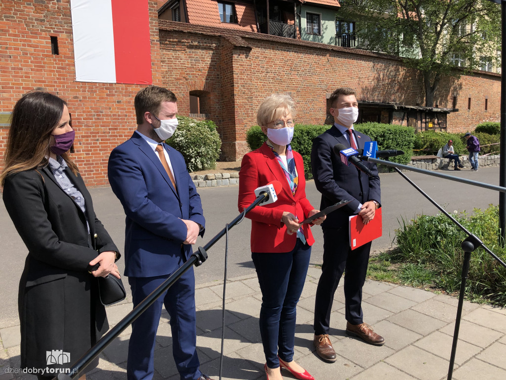 Konferencja prasowa posłanki Iwony Michałek