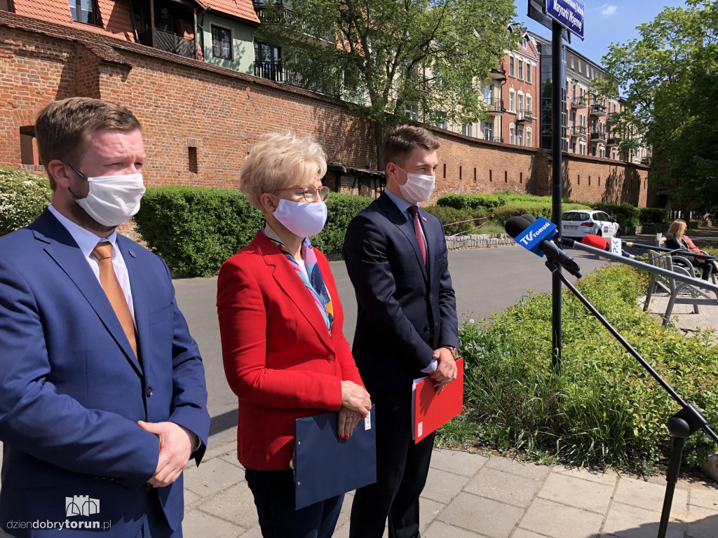 Konferencja prasowa posłanki Iwony Michałek