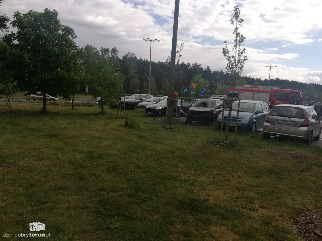 Pożar samochodu przy ul. Teligi