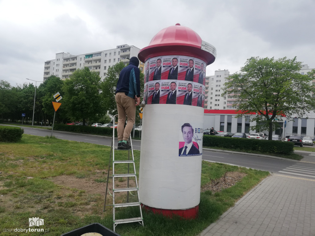 Kolejne plakaty Andrzeja Dudy na mieście