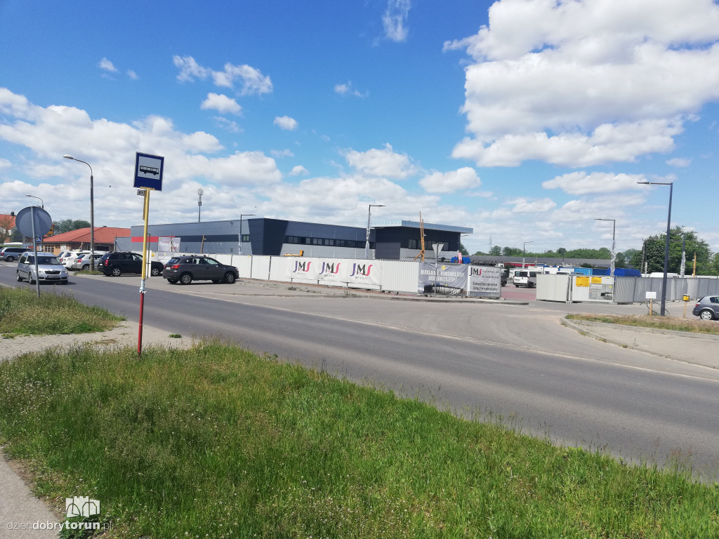 Niedługo otwarcie Lidla przy Niesiołowskiego