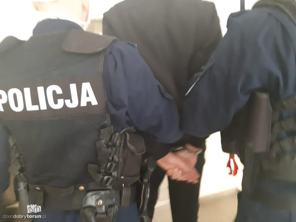 Toruń: odpowiedzą za chuligańskie czyny