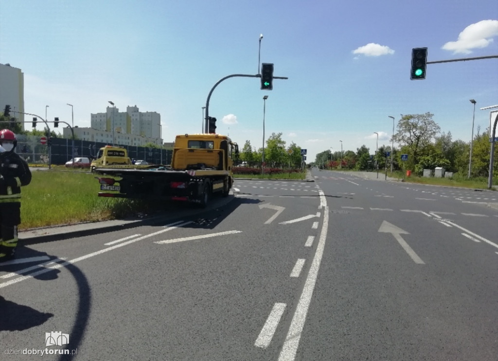 Kolizja dwóch aut przy Grudziądzkiej
