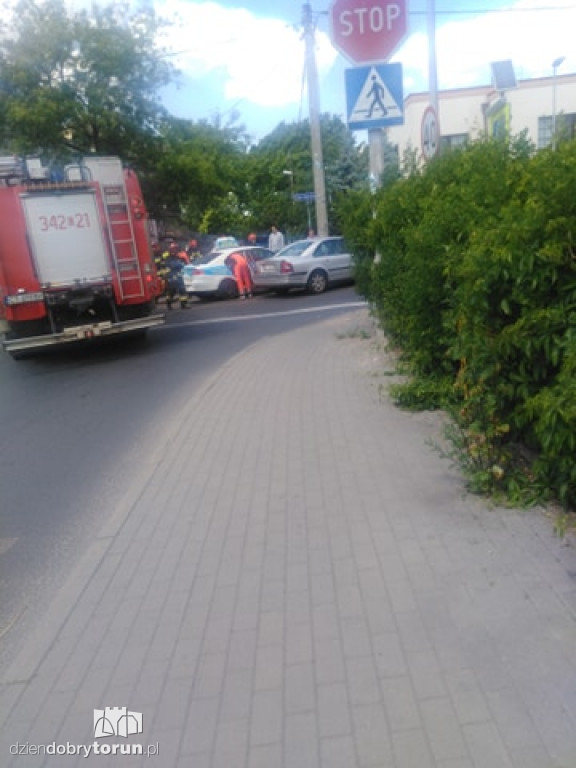 Groźne zderzenie przy ul. 63. Pułku Piechoty