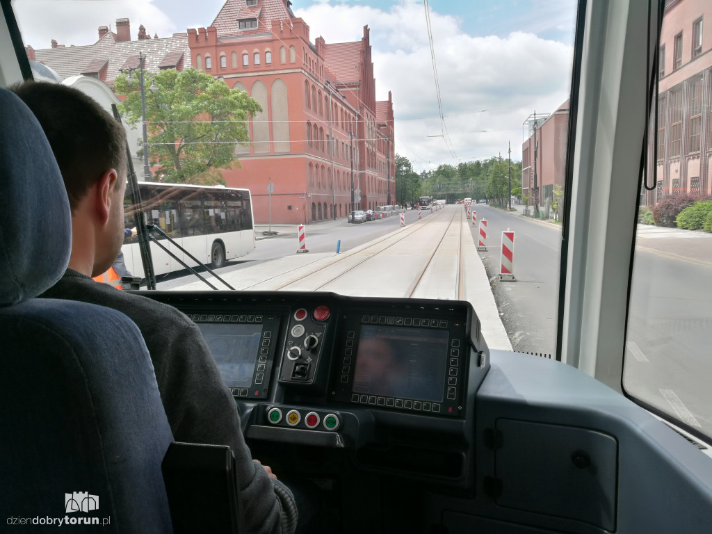 Tramwaje wróciły na Plac Rapackiego