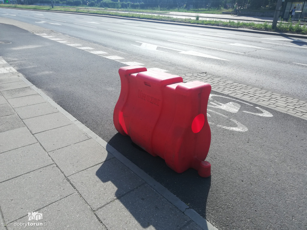Zapadła się jezdnia przy Grudziądzkiej