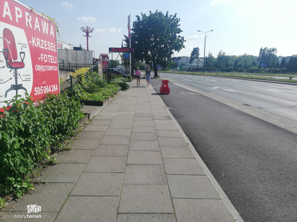Zapadła się jezdnia przy Grudziądzkiej