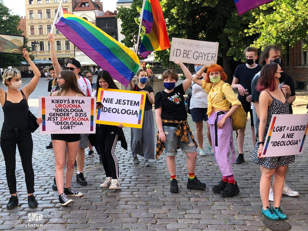 Pokojowa manifestacja - 'Nie jestem ideologią'
