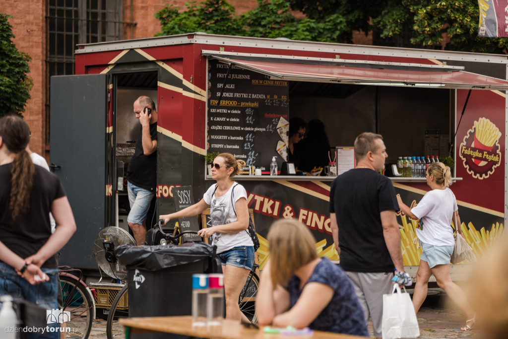 Foodtrucki powróciły na Rynek Nowomiejski
