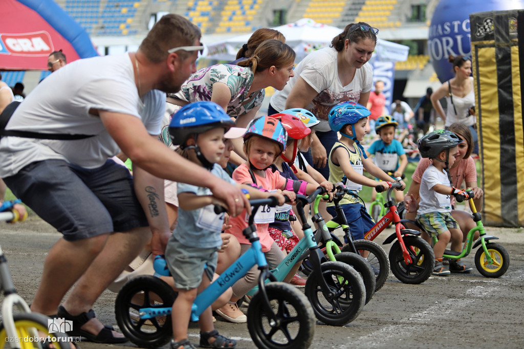 Wyścigi rowerkowe dla dzieci