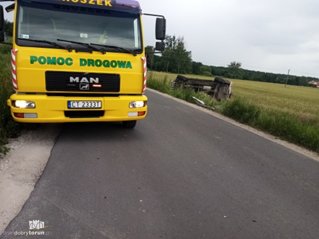Kolizja dwóch samochodów w Papowie