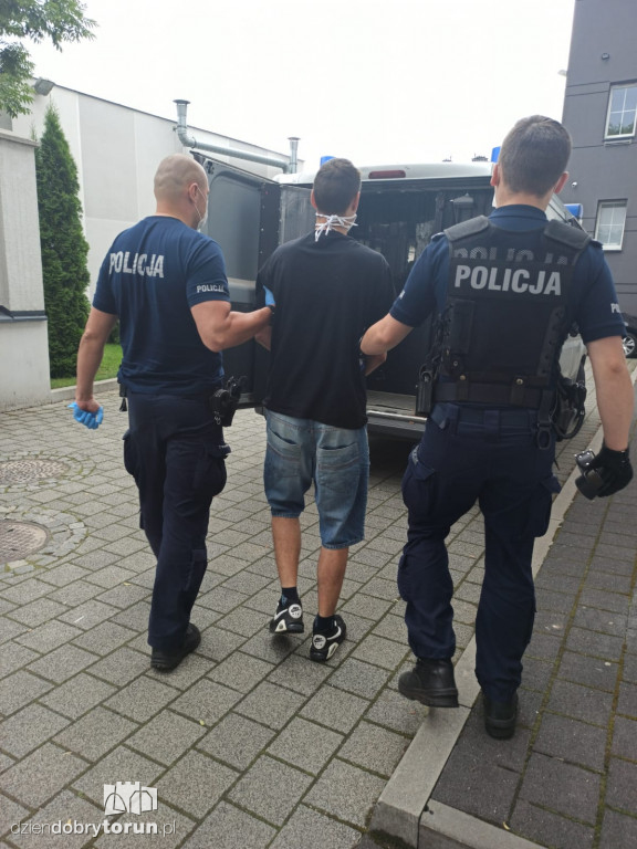 Uprawiał marihuanę, grozi mu więzienie