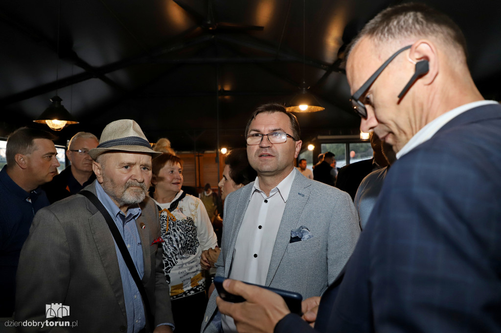 Ogłoszenie wyników wyborów - Sztab PiS