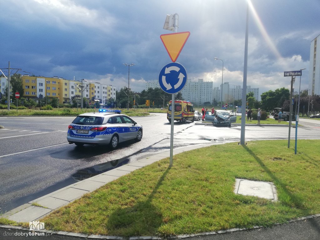 Kolizja przy szpitalu dziecięcym