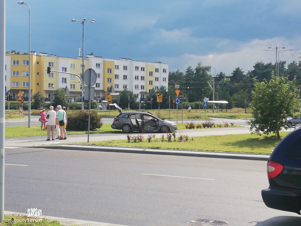 Kolizja przy szpitalu dziecięcym