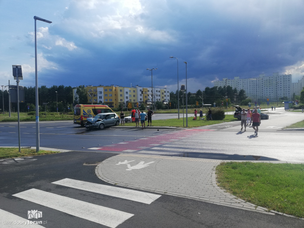 Kolizja przy szpitalu dziecięcym