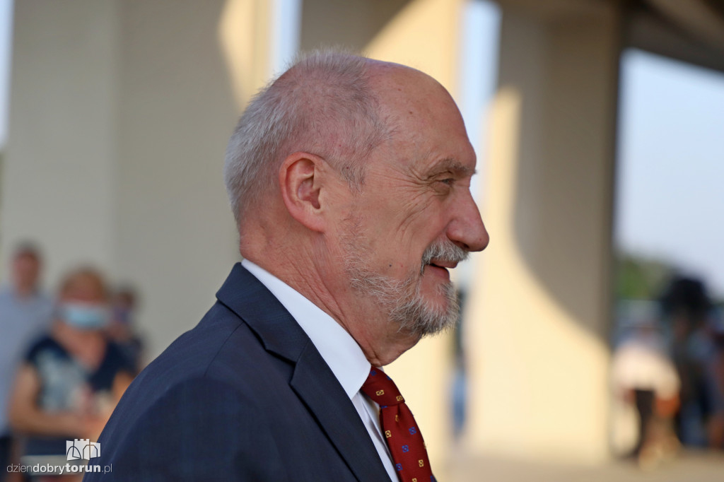 Uroczyste otwarcie parku pamięci