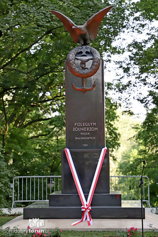 Odsłonięcie Pomnika Wojsk Balonowych