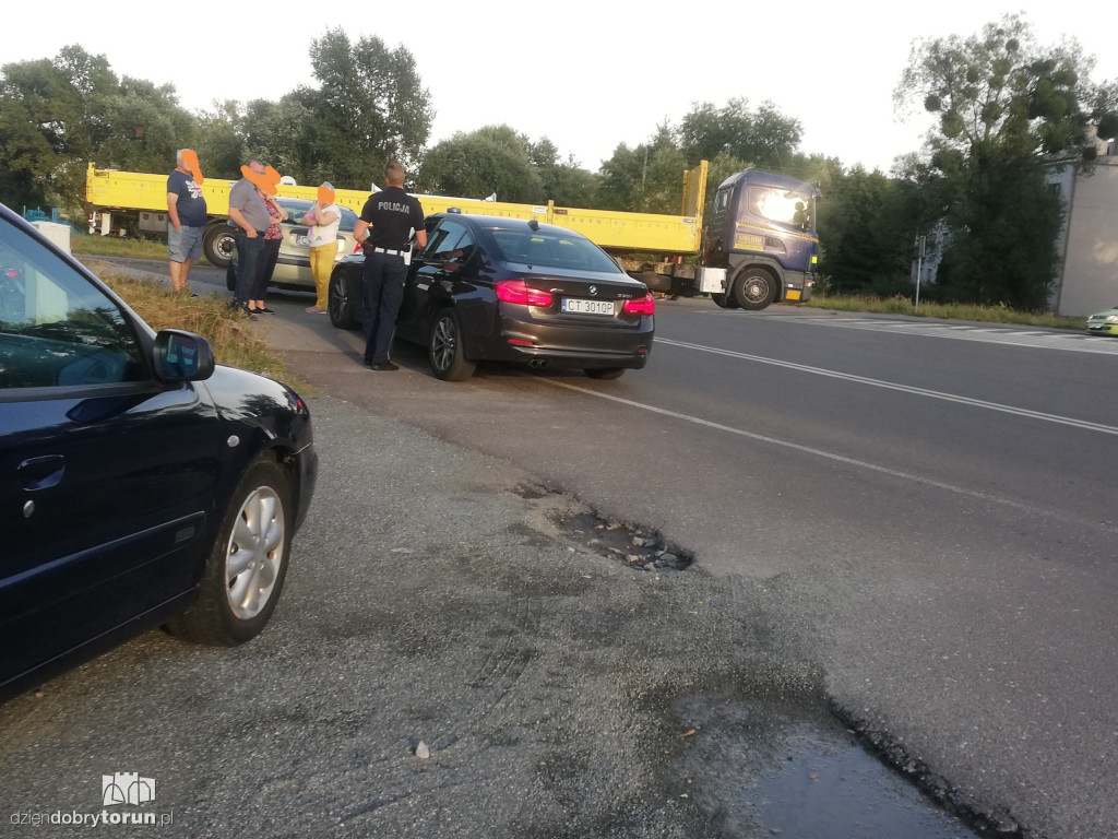 Samochód osobowy wjechał w rowerzystę