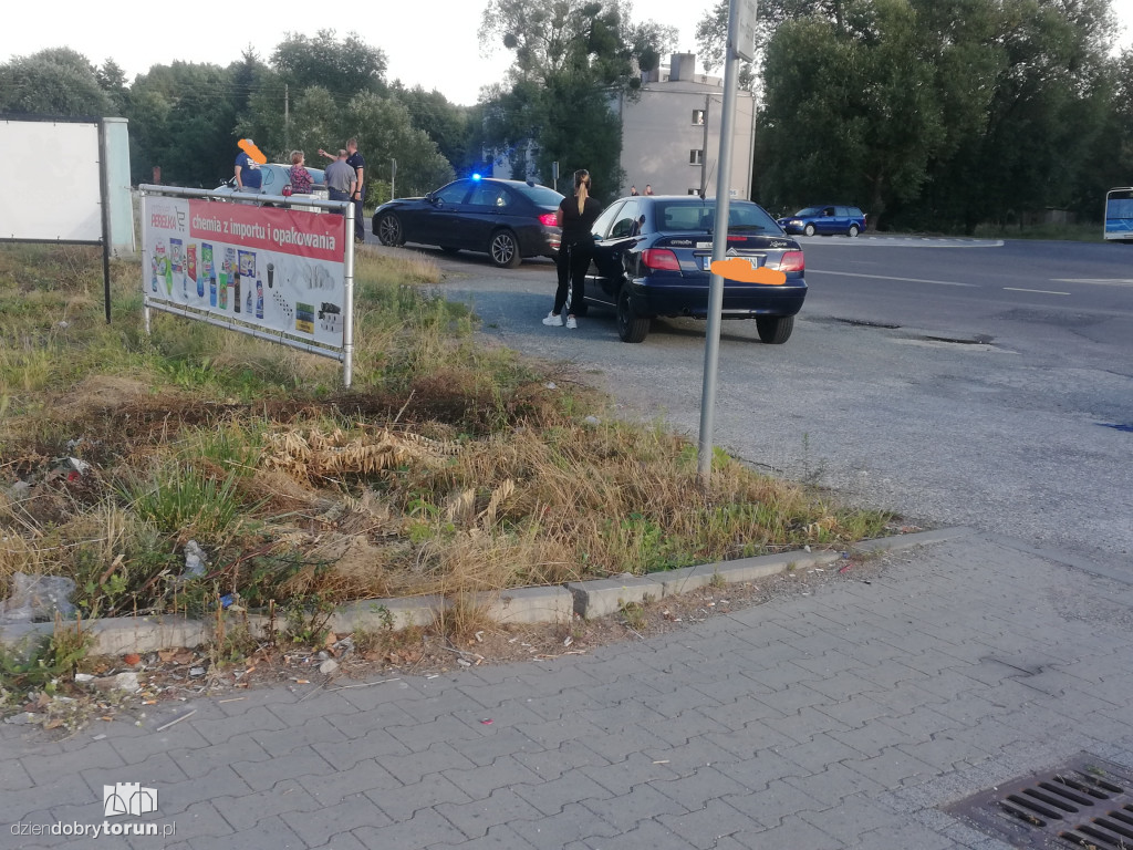 Samochód osobowy wjechał w rowerzystę