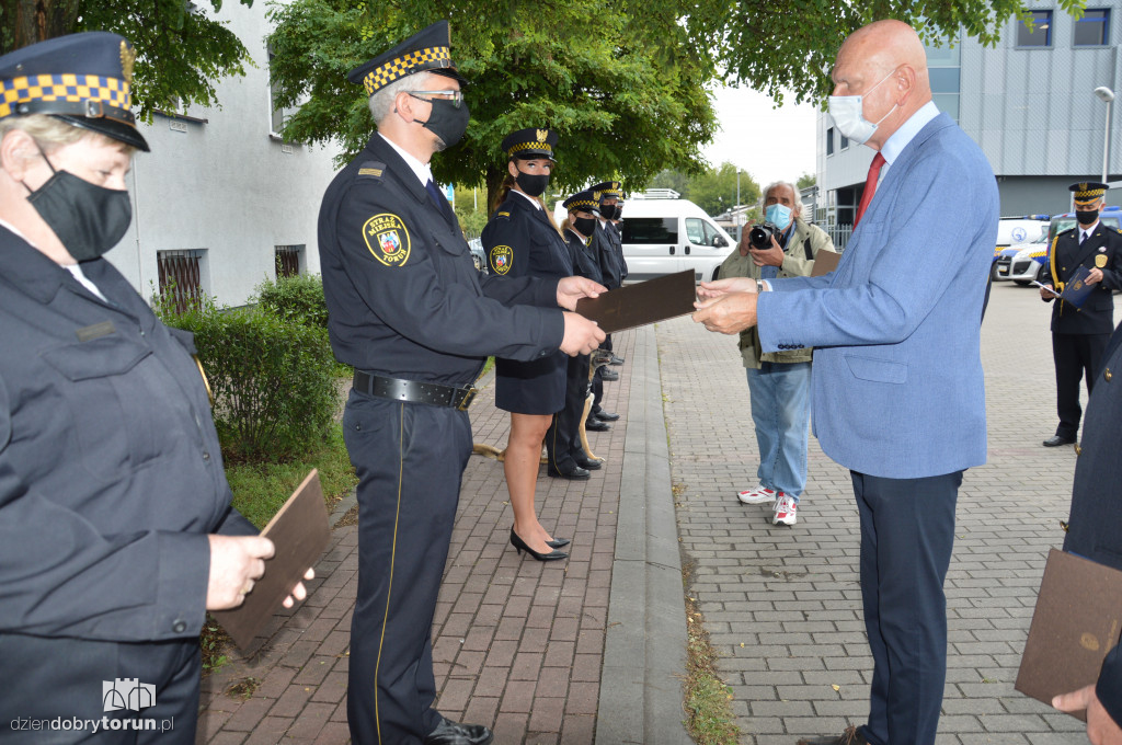 Prezydent nagrodził strażników