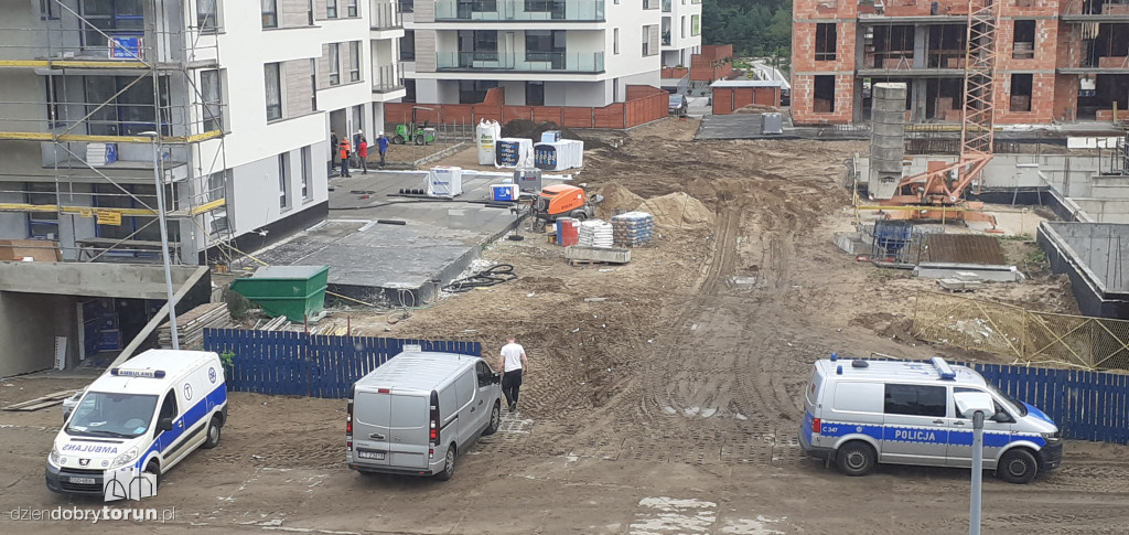Tragedia na budowie bloku na JAR-ze