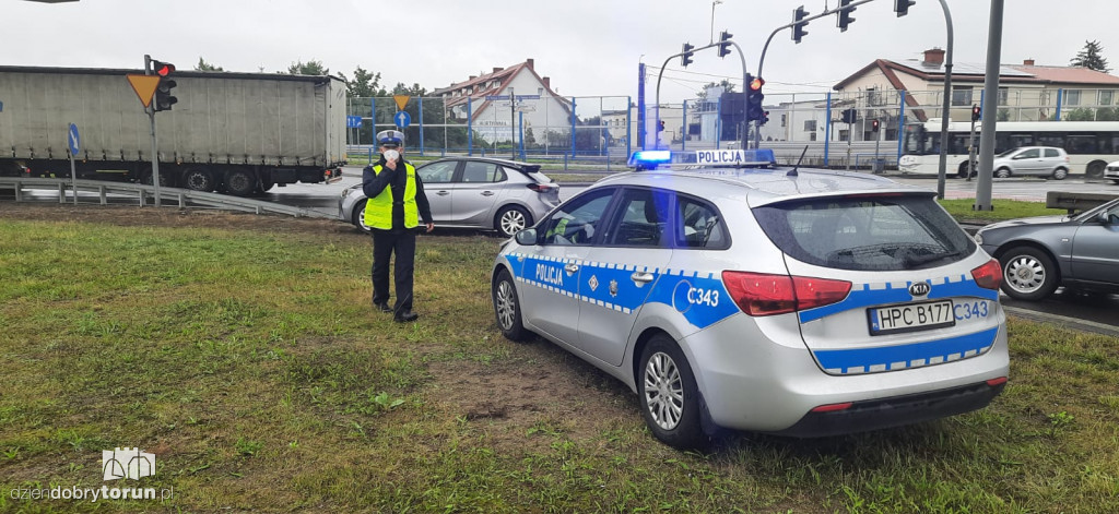Kolejna kolizja przy Szosie Lubickiej