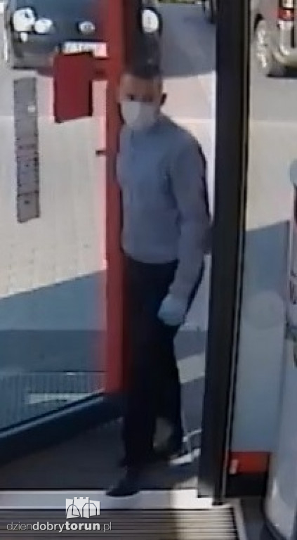 Policja szuka złodzieja. Poznajecie go?