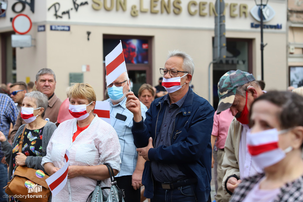 Żyve Białoruś ! Wspieramy Kupałauski Teatr