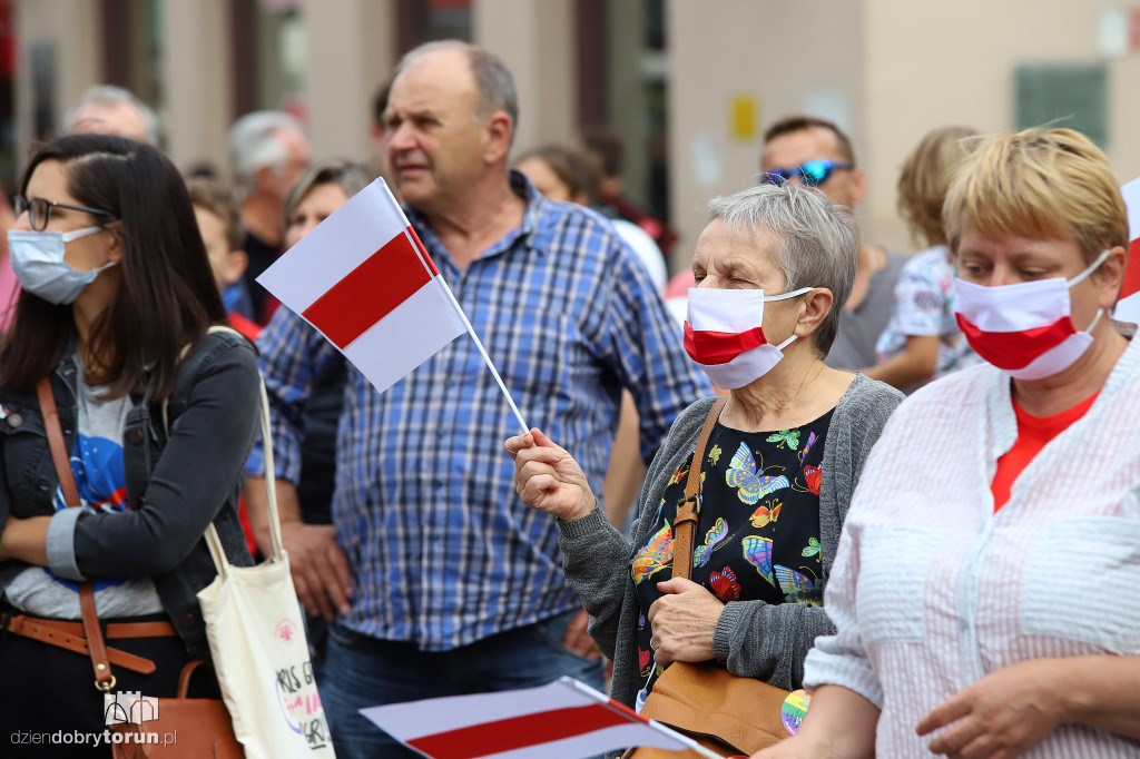 Żyve Białoruś ! Wspieramy Kupałauski Teatr
